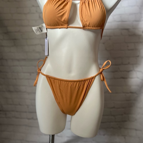 WEWOREWHAT RUCHED BANDEAU BIKINI (2pc) S Top M Bottom - Picture 7 of 9
